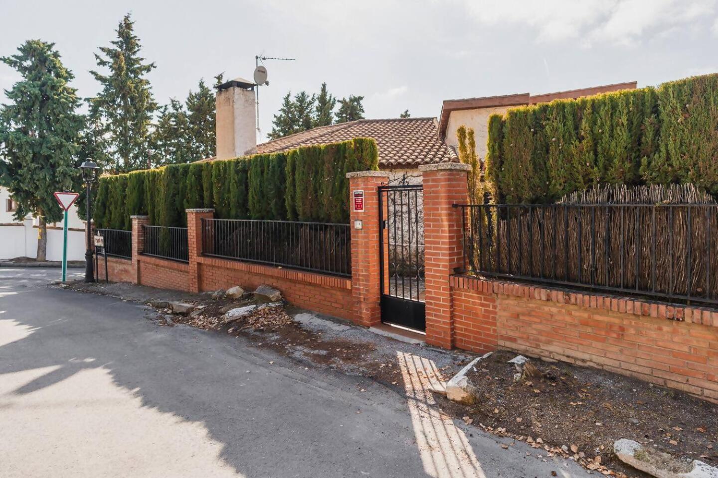 Villa Madmes House Alfacar Exterior foto